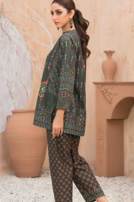 Green Design Khaddar 2 Piece Suit