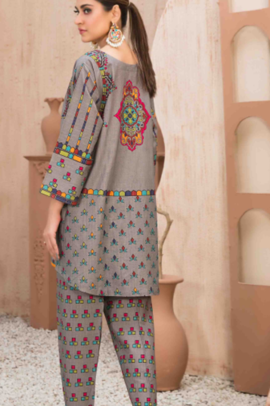 Grey Design Khaddar 2 Piece Suit