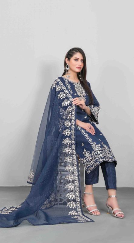 Stunning Fancy Heavy Embroidered Organza Suit Design-6 pic-1
