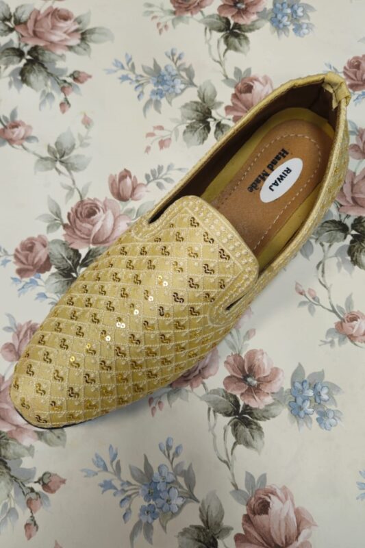 Cream Color Gents Shoes