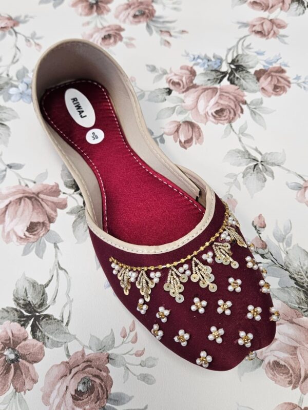 Maroon Ladies Khussa