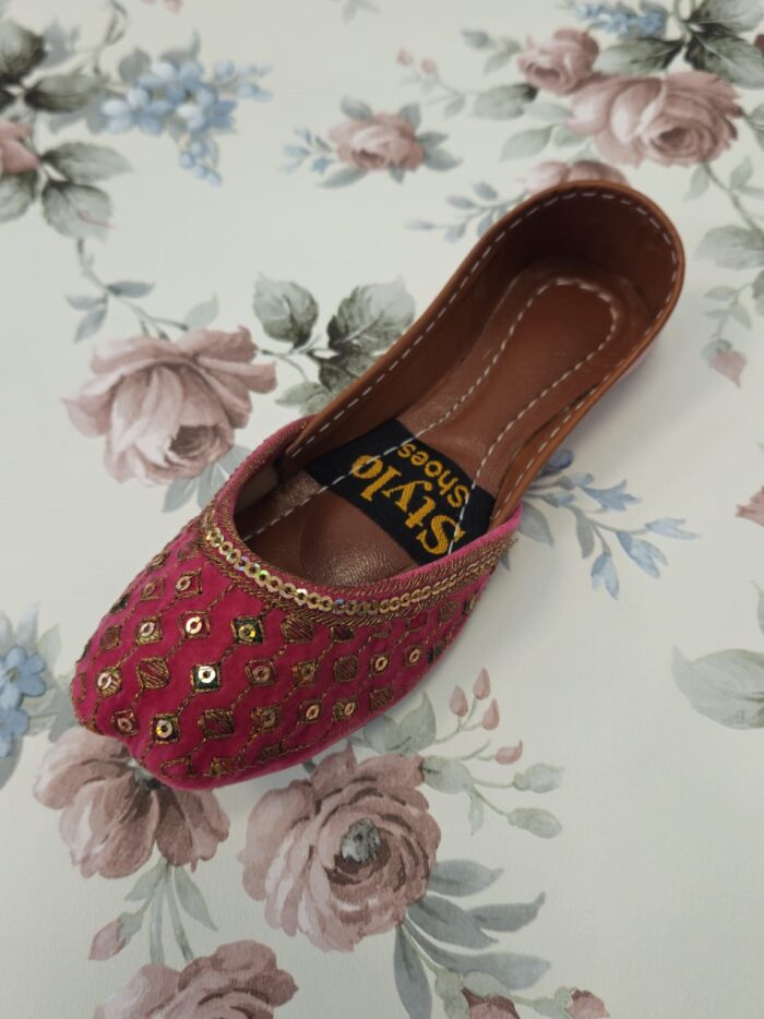 Pink Kids Khussa