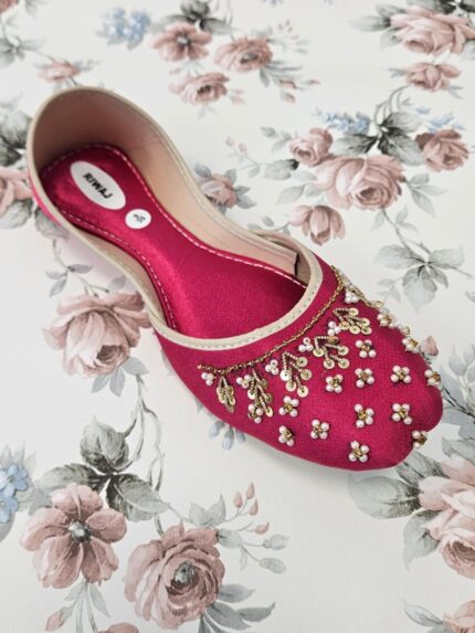 Pink Ladies Khussa